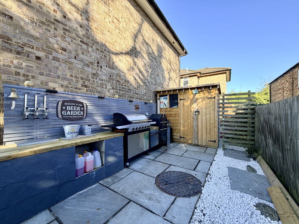 Spring Gardens Watery Lane